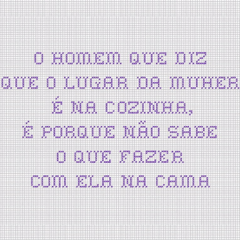 faca dentro de contorno de coração feito em lã