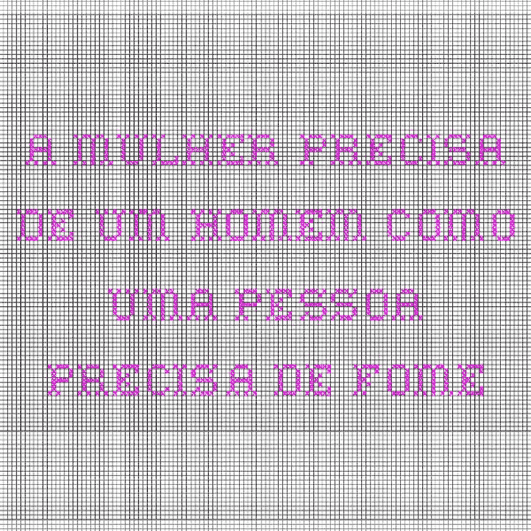 pena dentro de frasco de vidro com tesoura aberta ao lado